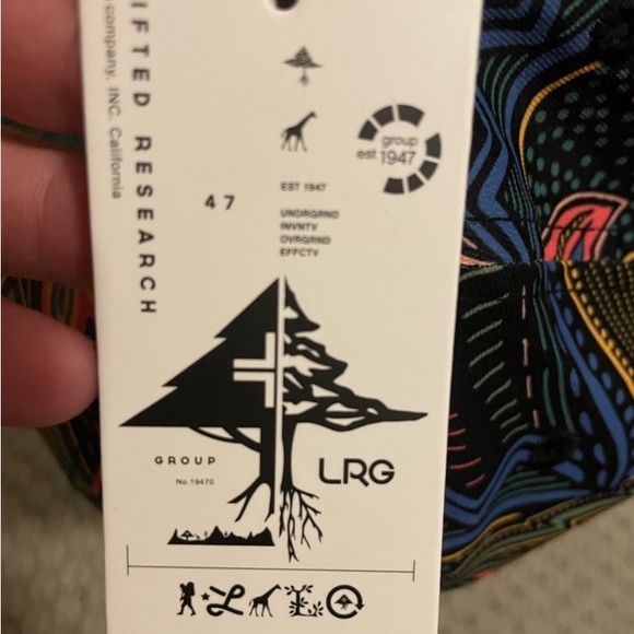 LRG Tropical Design AOP SnapBack Hat - Picture 3 of 4